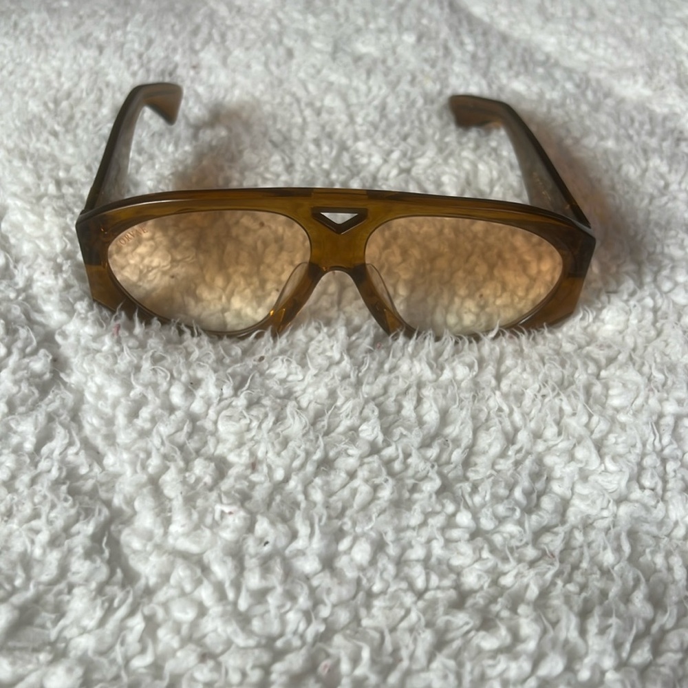 Lorvae Spotlight Sunglasses